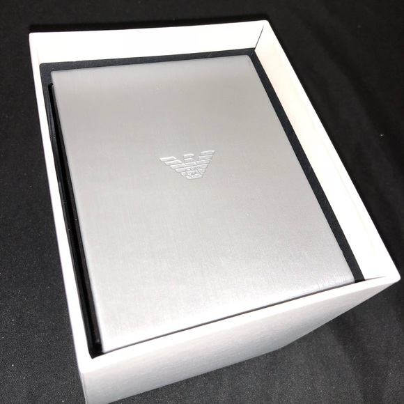 ARMANI WATCH - Picture 5 of 8